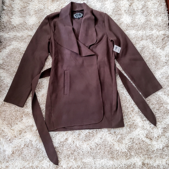 Lightweight coat - Picture 3 of 7